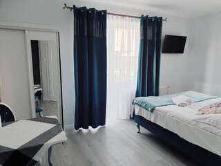 Отели типа «постель и завтрак» Solar Bed & Breakfast Карвия Deluxe Queen Room with Balcony - Ground Floor-2