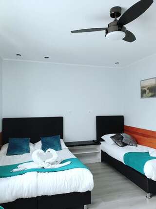 Отели типа «постель и завтрак» Solar Bed & Breakfast Карвия Трехместный номер эконом-класса-3